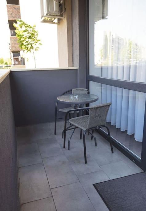 Eliza'S Apartment By Oasis Homes Gran Varadino Esterno foto